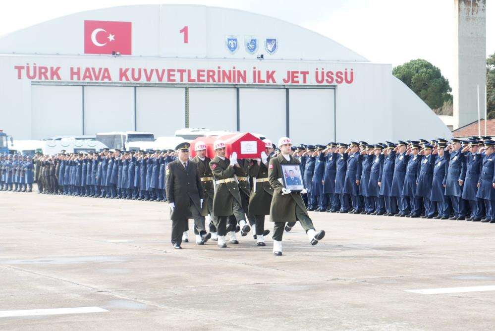 Şehit Hava Pilot Binbaşı İbrahim Bolat’ın acısı Konya’ya düştü 18